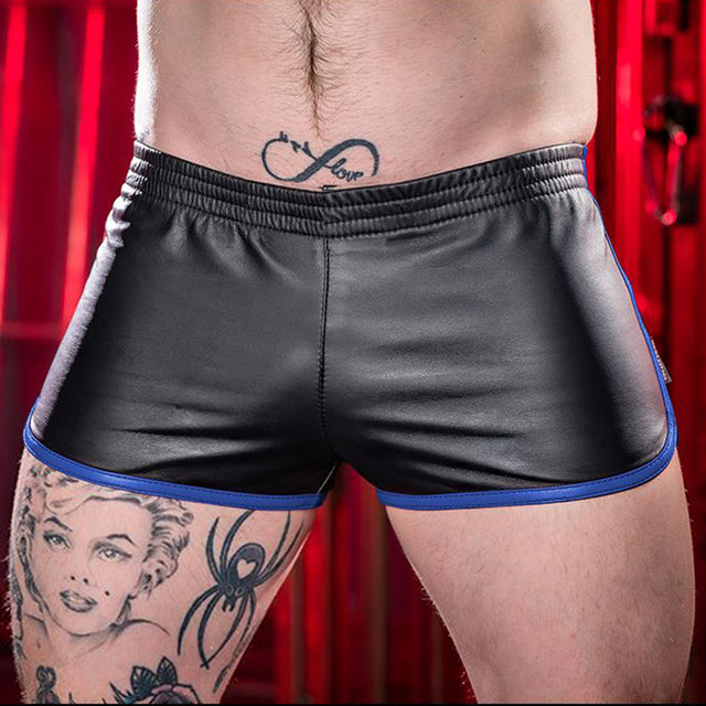 Pantalones cortos de cuero negro con bolsillo - Gym - autopostr_pinterest_48604, gym, Hombre, piel, xxx - 365Briefs -
